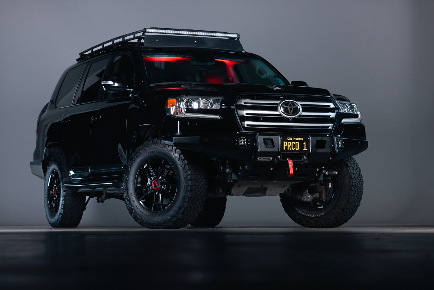 2016 Toyota Land Cruiser LC200